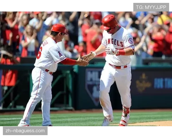 大联盟公布上周最佳球员：美联-守护者队何塞·拉米雷斯，国联-教士队小费尔南多·塔蒂斯